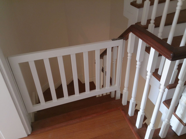 dekoratif ahşap merdiven, ahşap merdiven imalatı, marangoz, ahşap merdivenci, ahşap küpeşte, ahşap korkuluk imalatı, ahşap merdiven tamiri